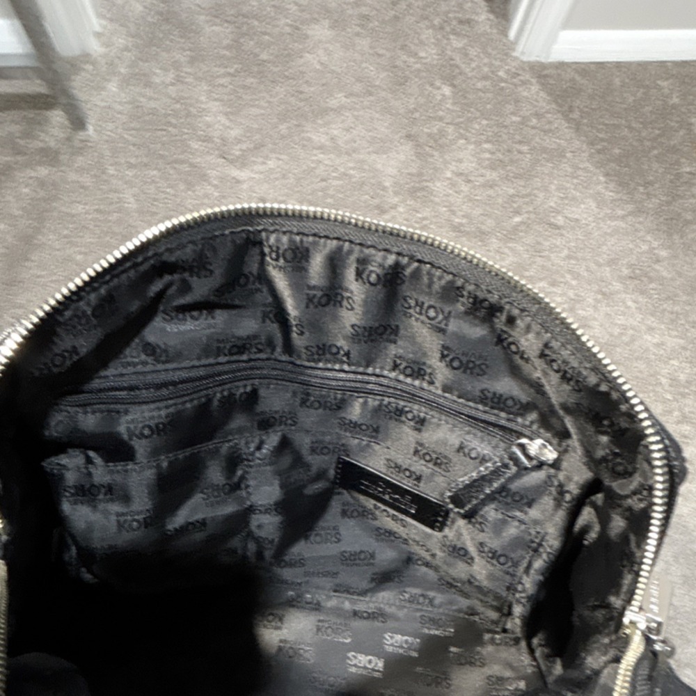 Michael Kors Black Monogram Satchel Top Handle Zip w/ Detachable Strap & Charm - Picture 6 of 8